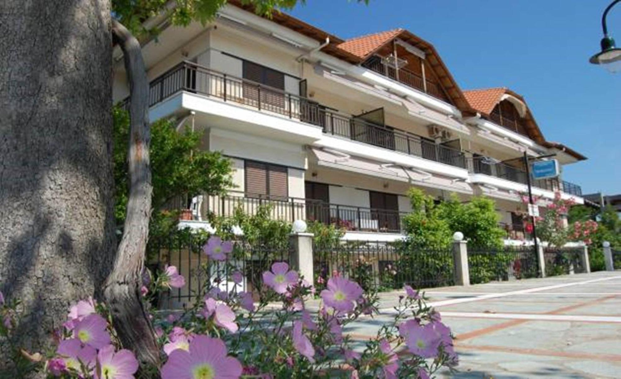 Melachrini Apartments Vrasná 部屋 写真
